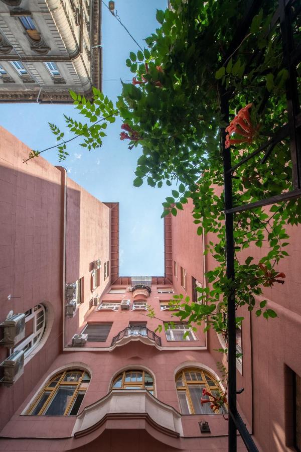 Central Studio Budapest Exterior photo